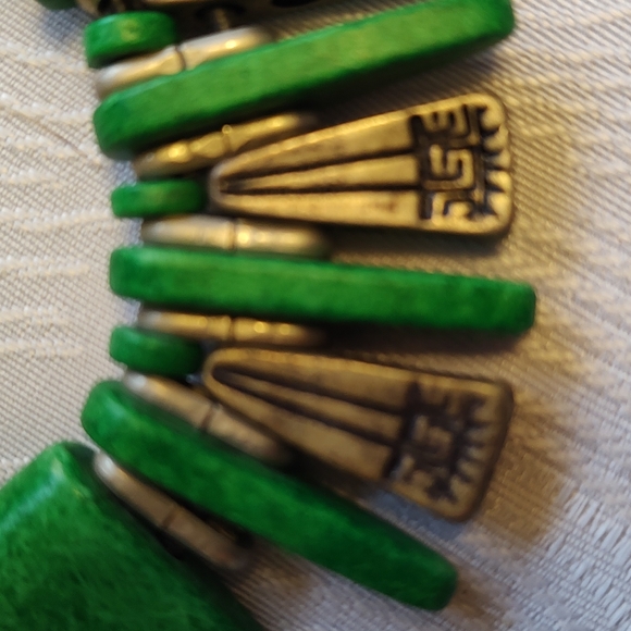 Great Gift - Greek Jade and silver necklace - Picture 5 of 6